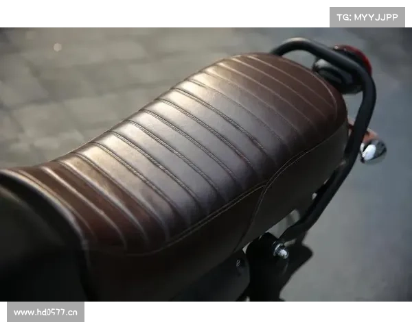 万元内复古车新选择,大运发布LATTE 200 万元内复古车新选择,大运发布LATTE 200