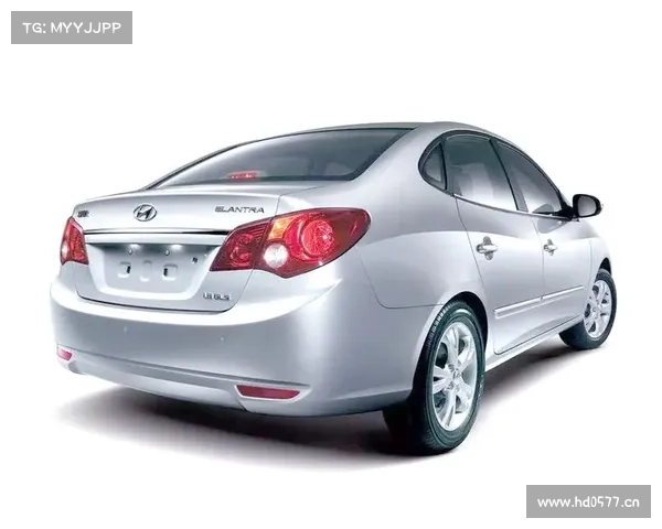 体验现代悦动:跌至7.5万,外观性能设计,油耗6L,质量不错 体验现代悦动:跌至7.5万,外观性能设计,油耗6L,质量不错